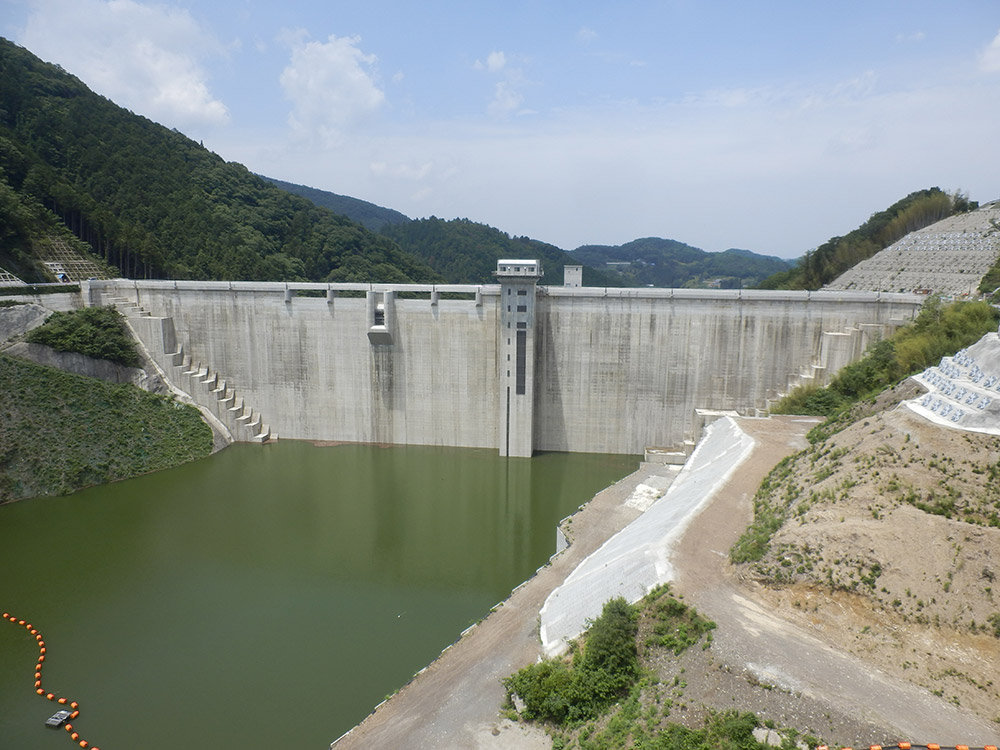 椛川ダム本体工事