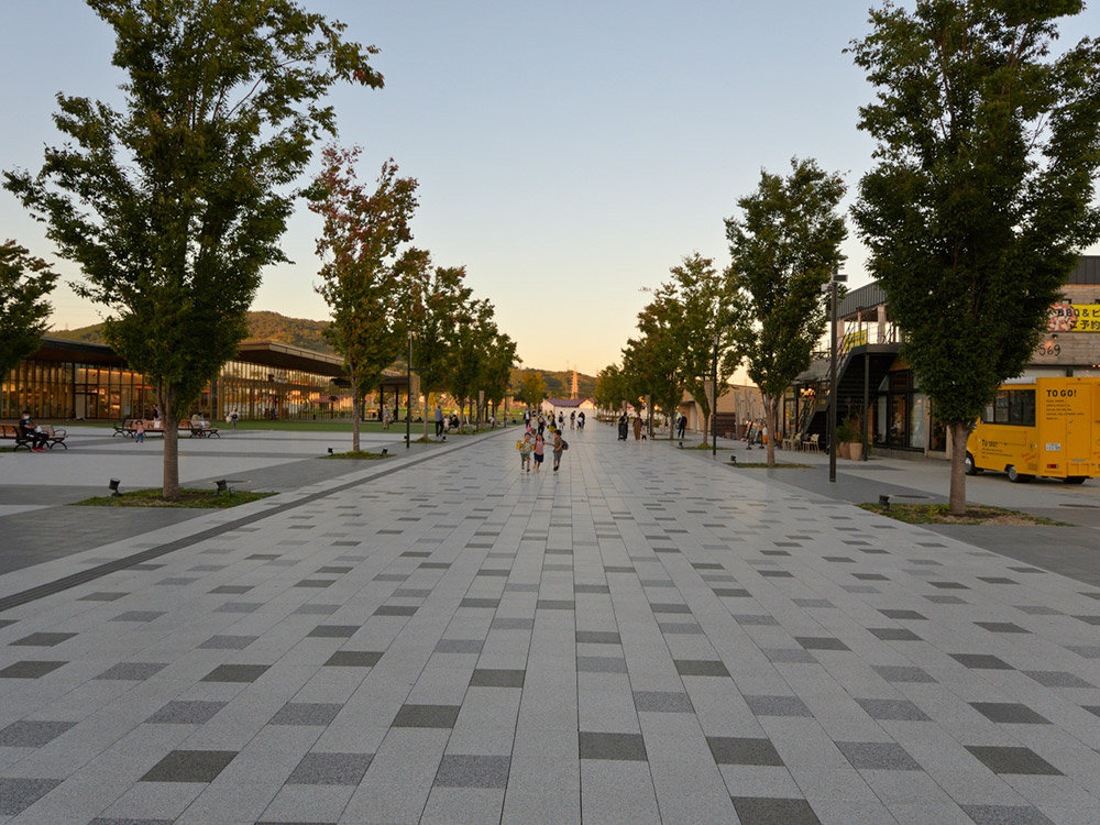 安満遺跡公園整備工事