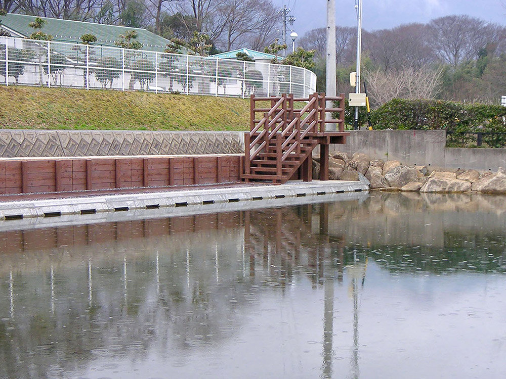 北部浄水公園ハリヨ生息湧水池改修工事